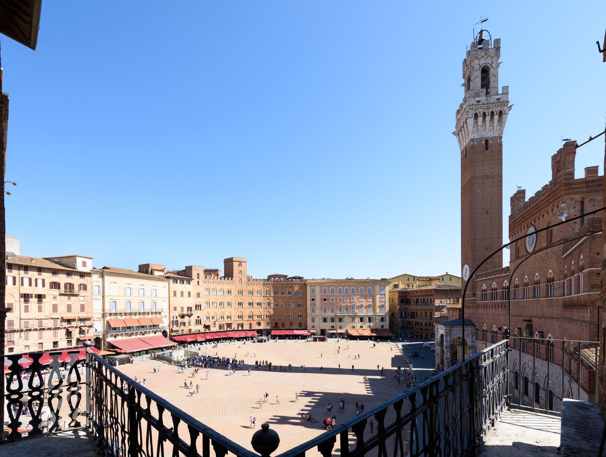 La Terrazza Sul Campo-rooms Only Gasthof