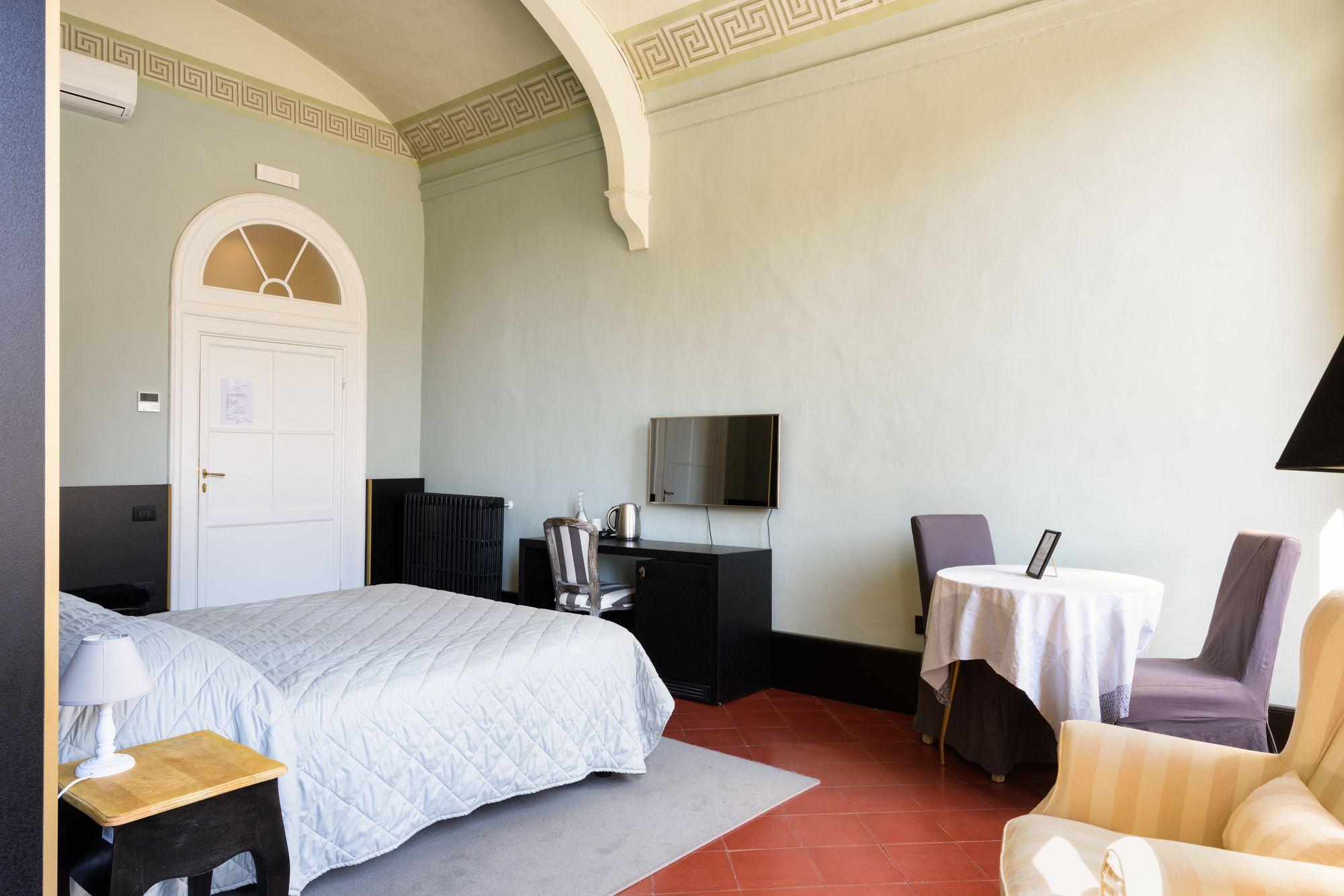 La Terrazza Sul Campo-rooms Only Gasthof Siena